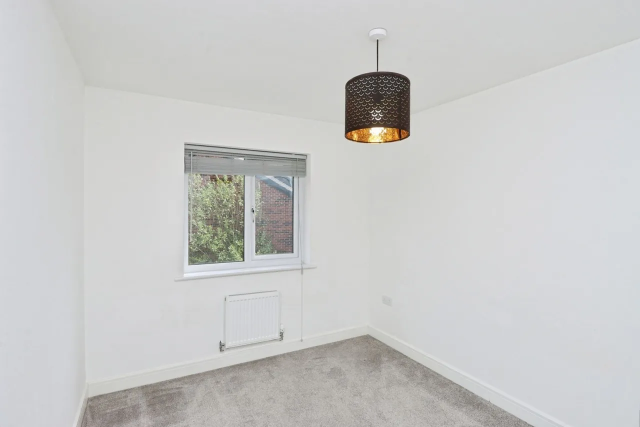 Bradwell Way, ROTHERHAM, South Yorkshire, S60, photo 16