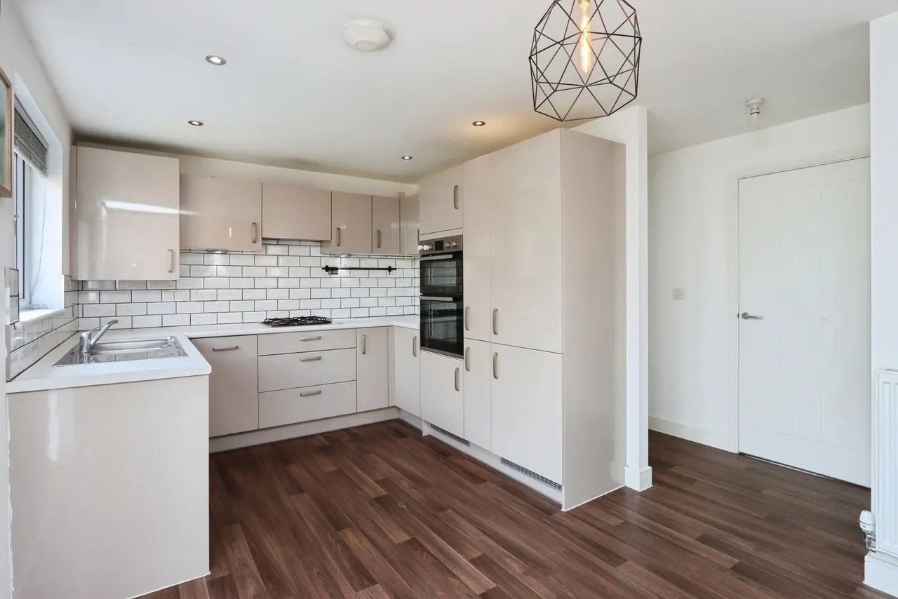 Bradwell Way, ROTHERHAM, South Yorkshire, S60, photo 3