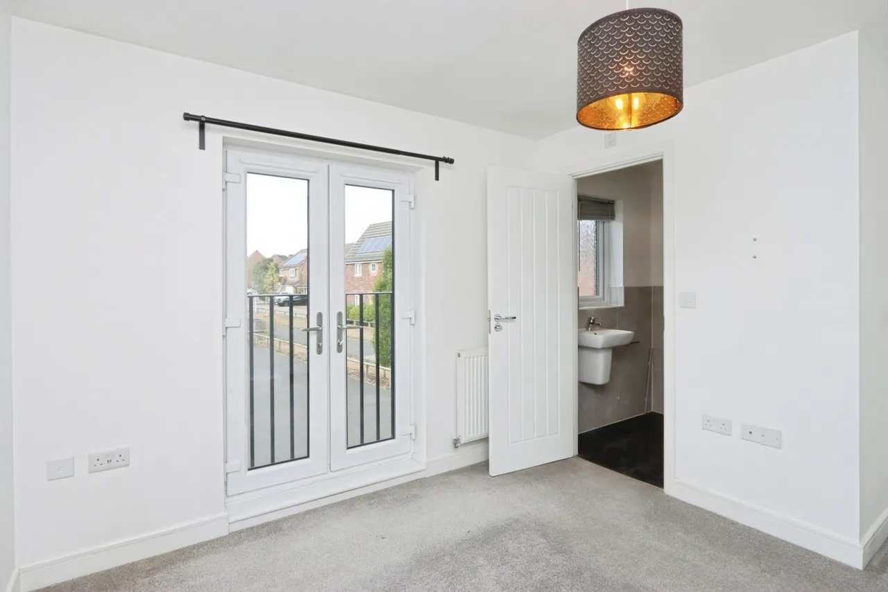Bradwell Way, ROTHERHAM, South Yorkshire, S60, photo 11
