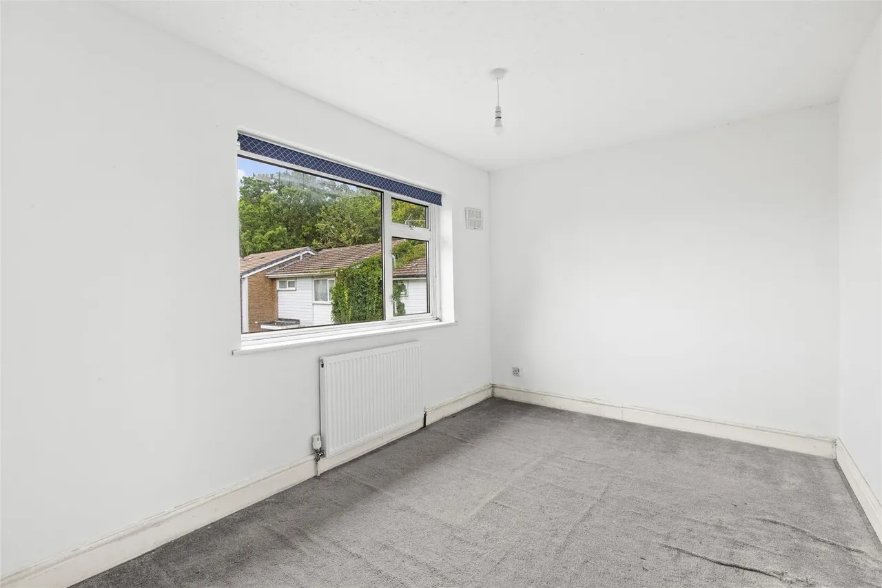Hithercroft Road, High Wycombe, HP13, photo 8