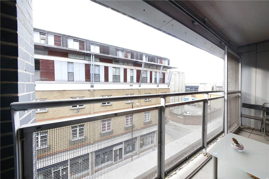 19 Jacobs Court, 19 Plumbers Row, London, photo 3