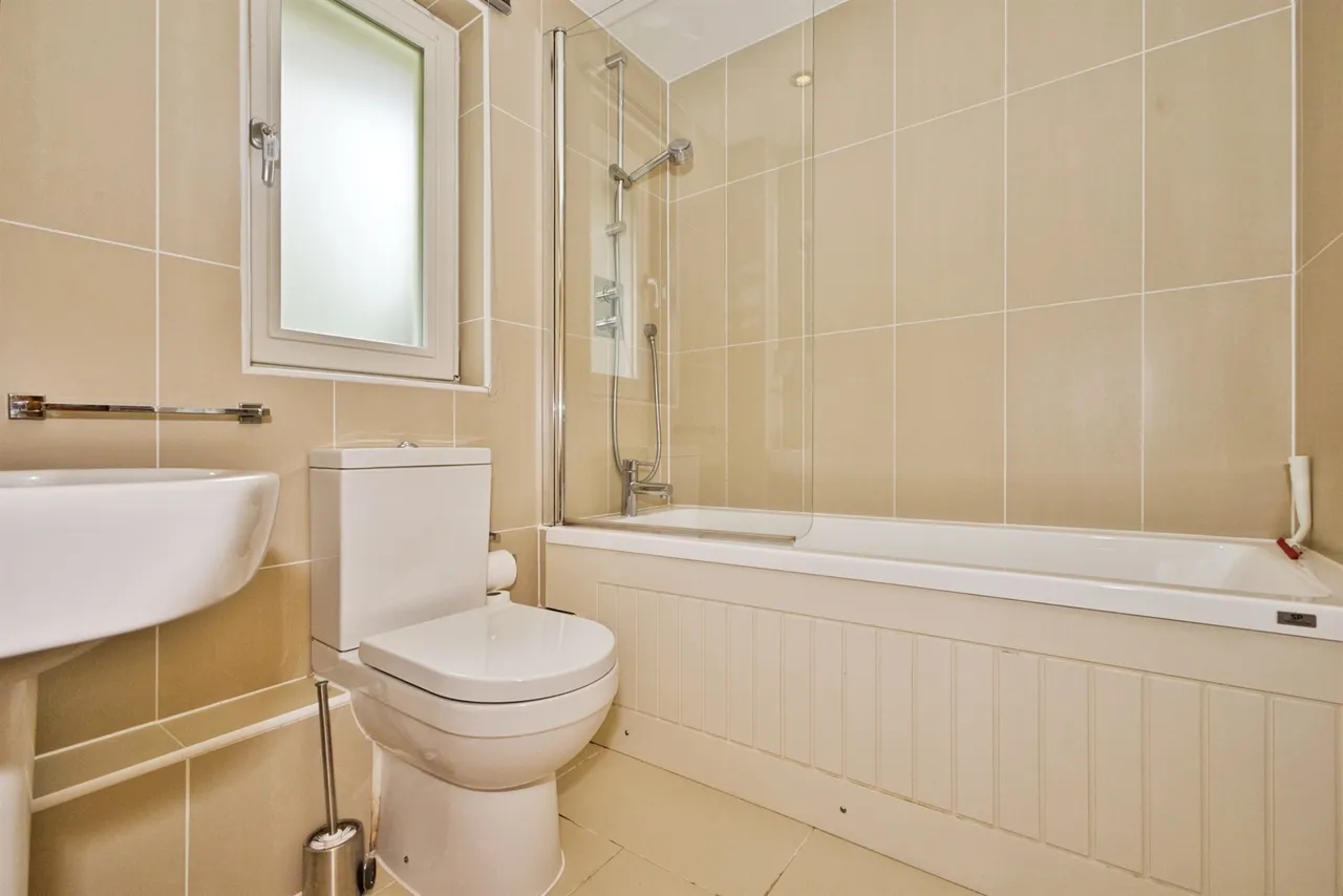 Swandown, Cricket St. Thomas, Chard, photo 6