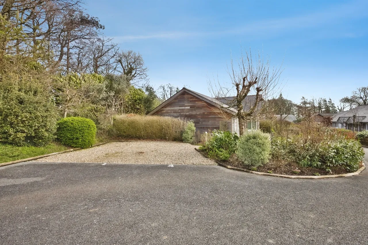 Swandown, Cricket St. Thomas, Chard, photo 7