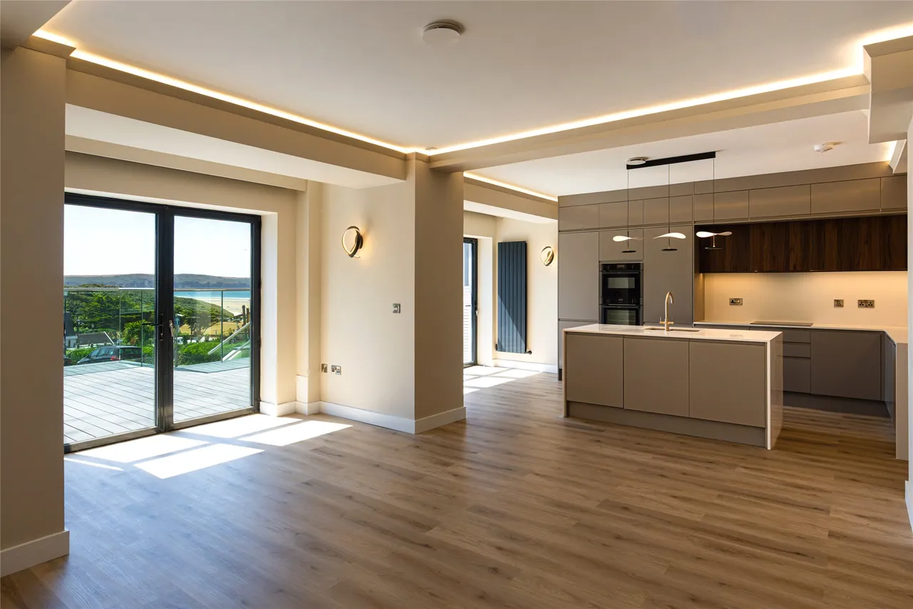 Beach Road, Woolacombe, EX34, photo 11