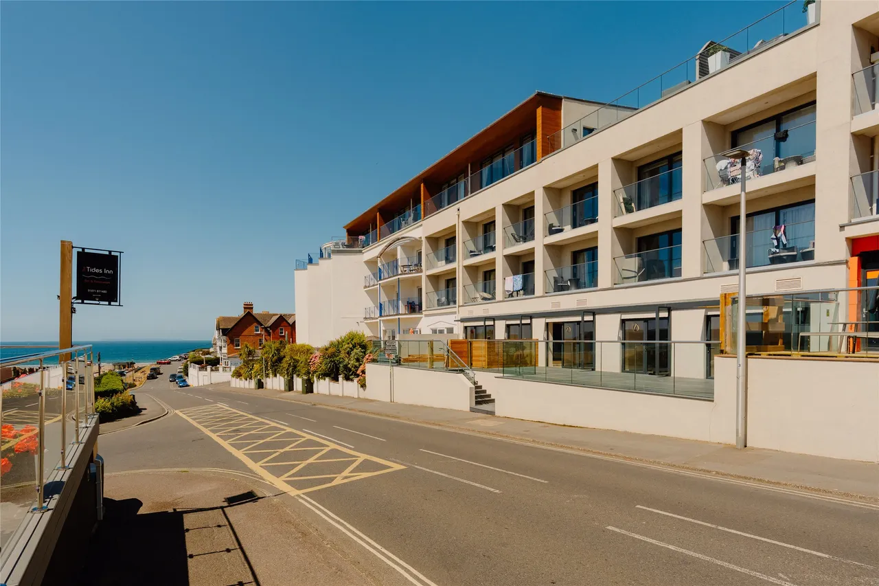Beach Road, Woolacombe, EX34, photo 38