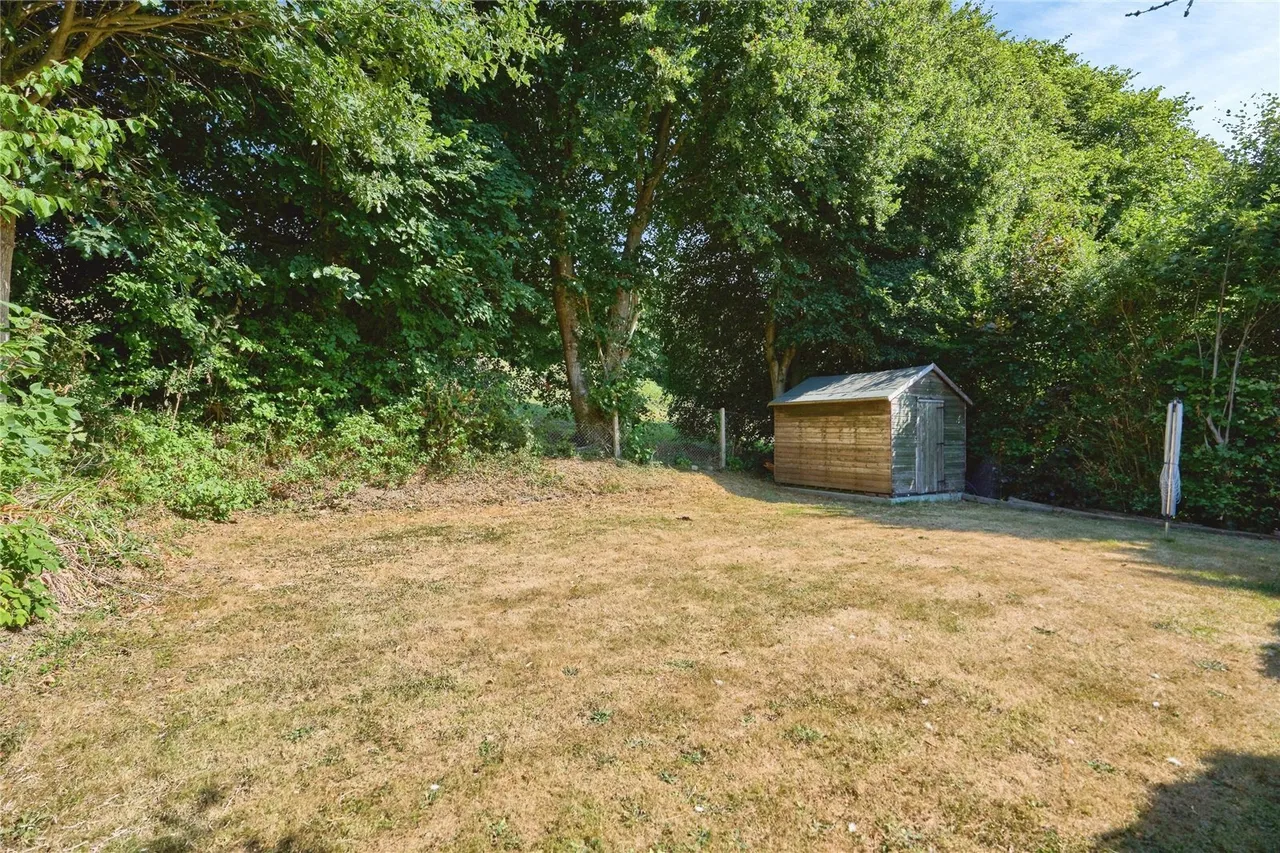 Northcourt Close, Shorwell, PO30, photo 14