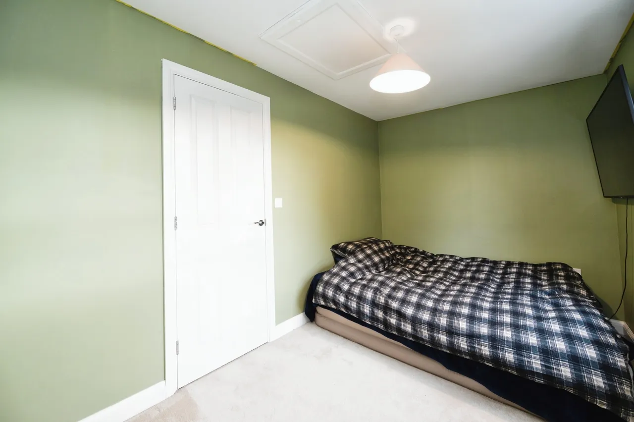 Sandeman Grove, Hayling Island, PO11, photo 16