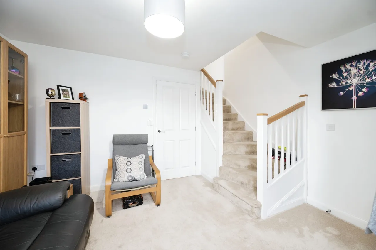 Sandeman Grove, Hayling Island, PO11, photo 6