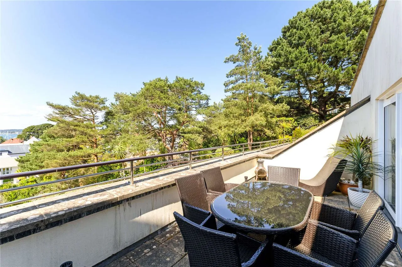 Seacombe Road, Poole, Dorset, BH13 7RJ, photo 6