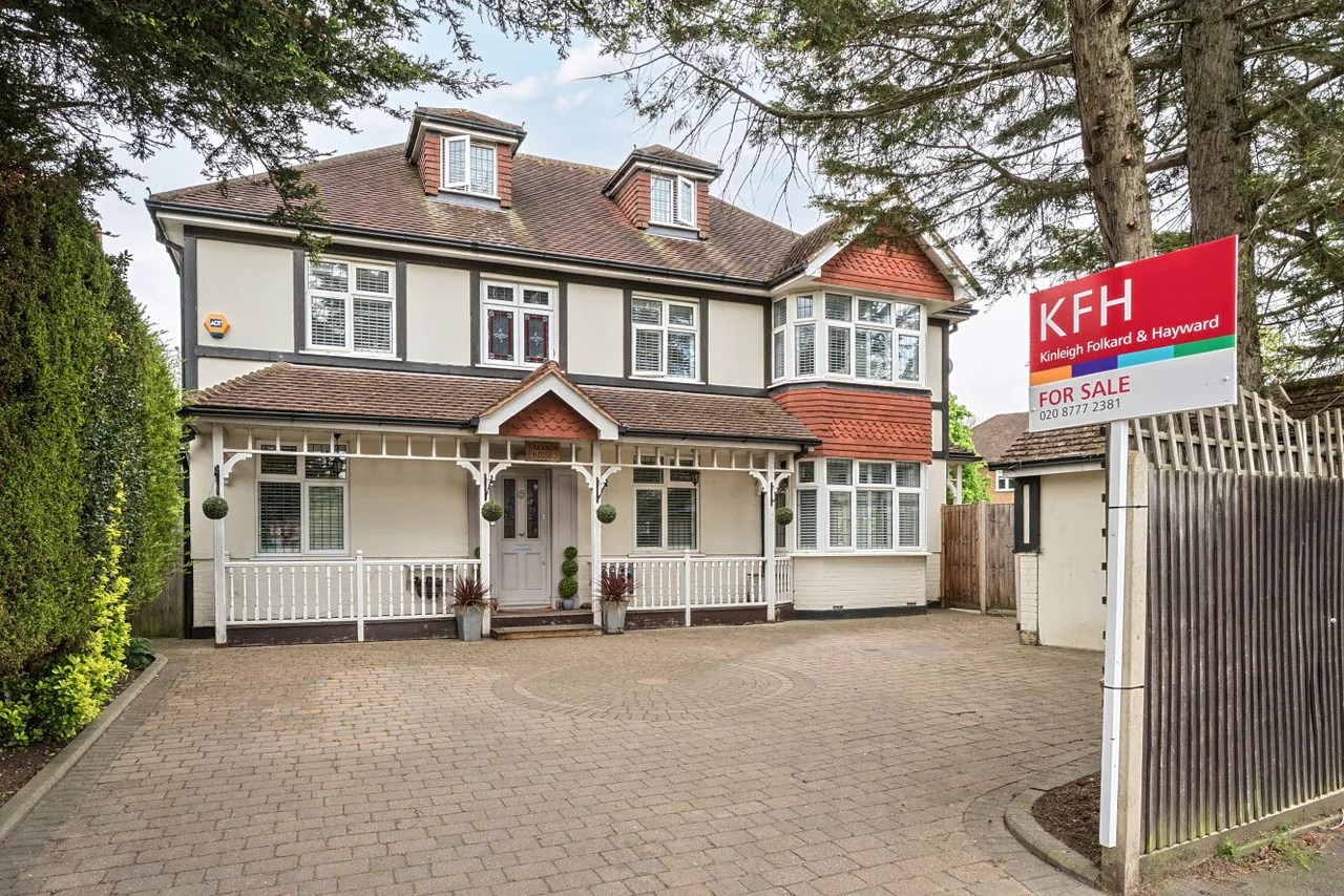 7 bed house for sale, The Avenue, West Wickham, BR4