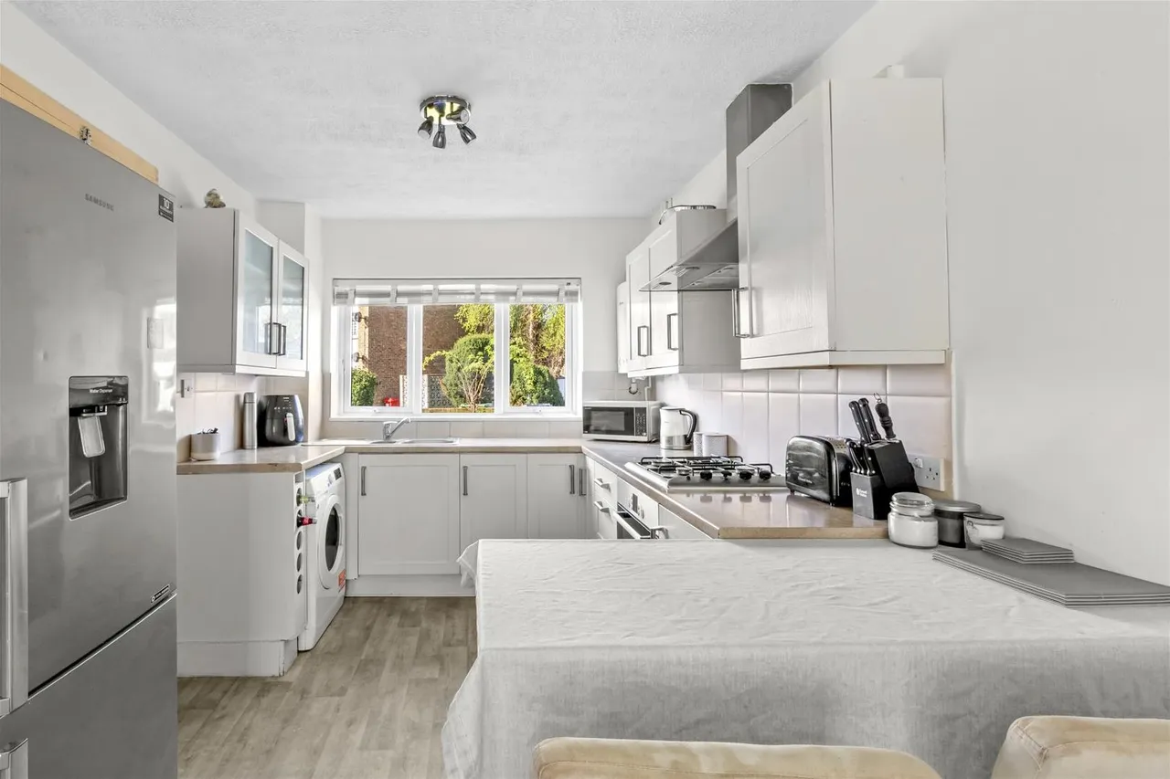 Fennels Road, High Wycombe, HP11, photo 4