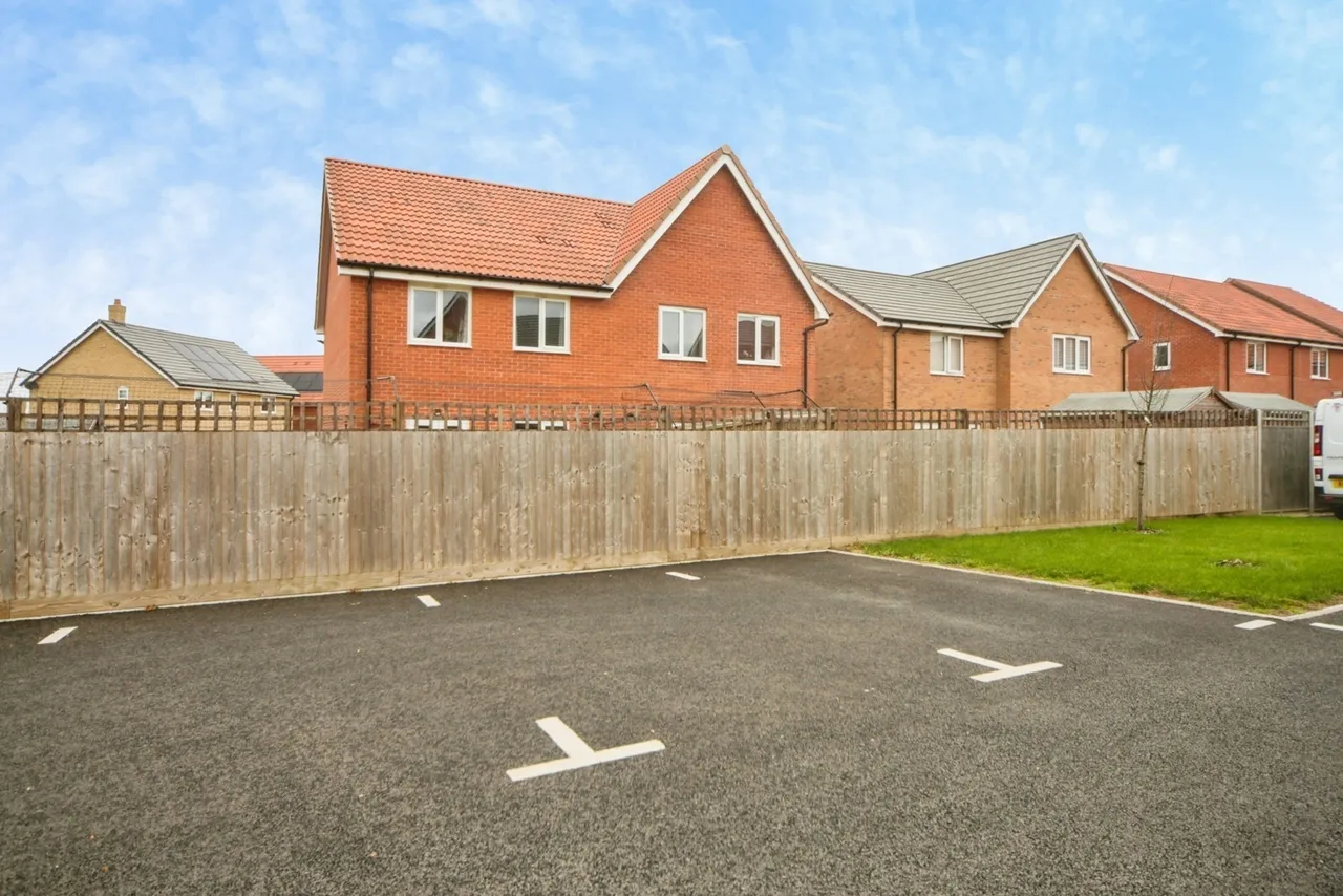 Knight Way, Stowmarket, Suffolk, IP14, photo 15