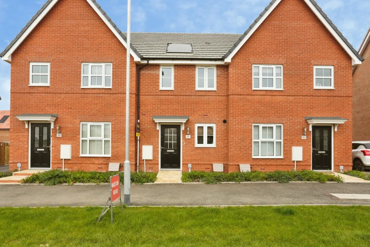 2 bed house for sale — Knight Way, Stowmarket, Suffolk, IP14