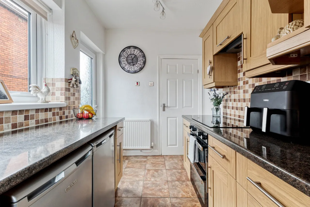 Pontefract Road, Pontefract, photo 10
