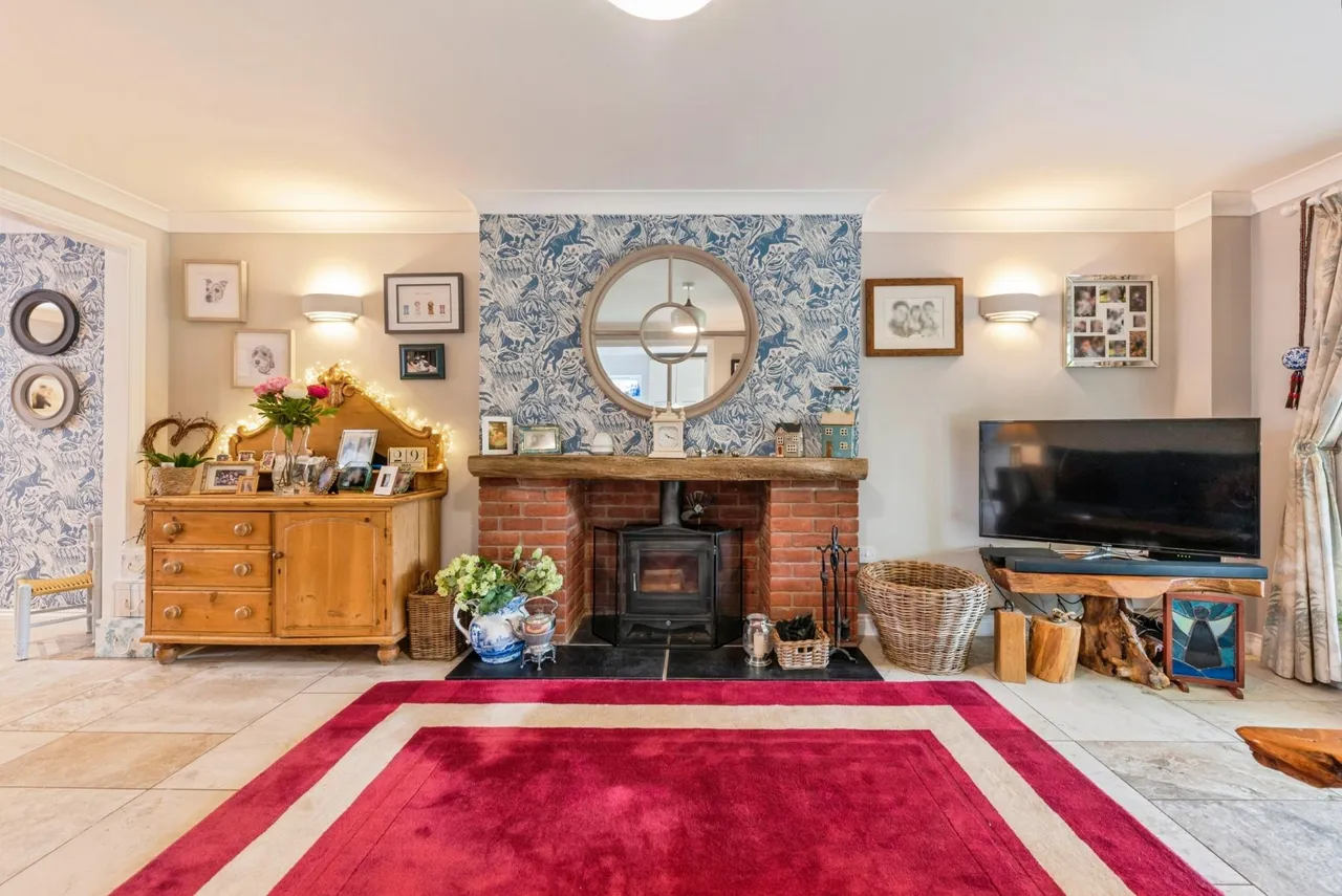 Beacon Hill Road, Newark, NG24, photo 7