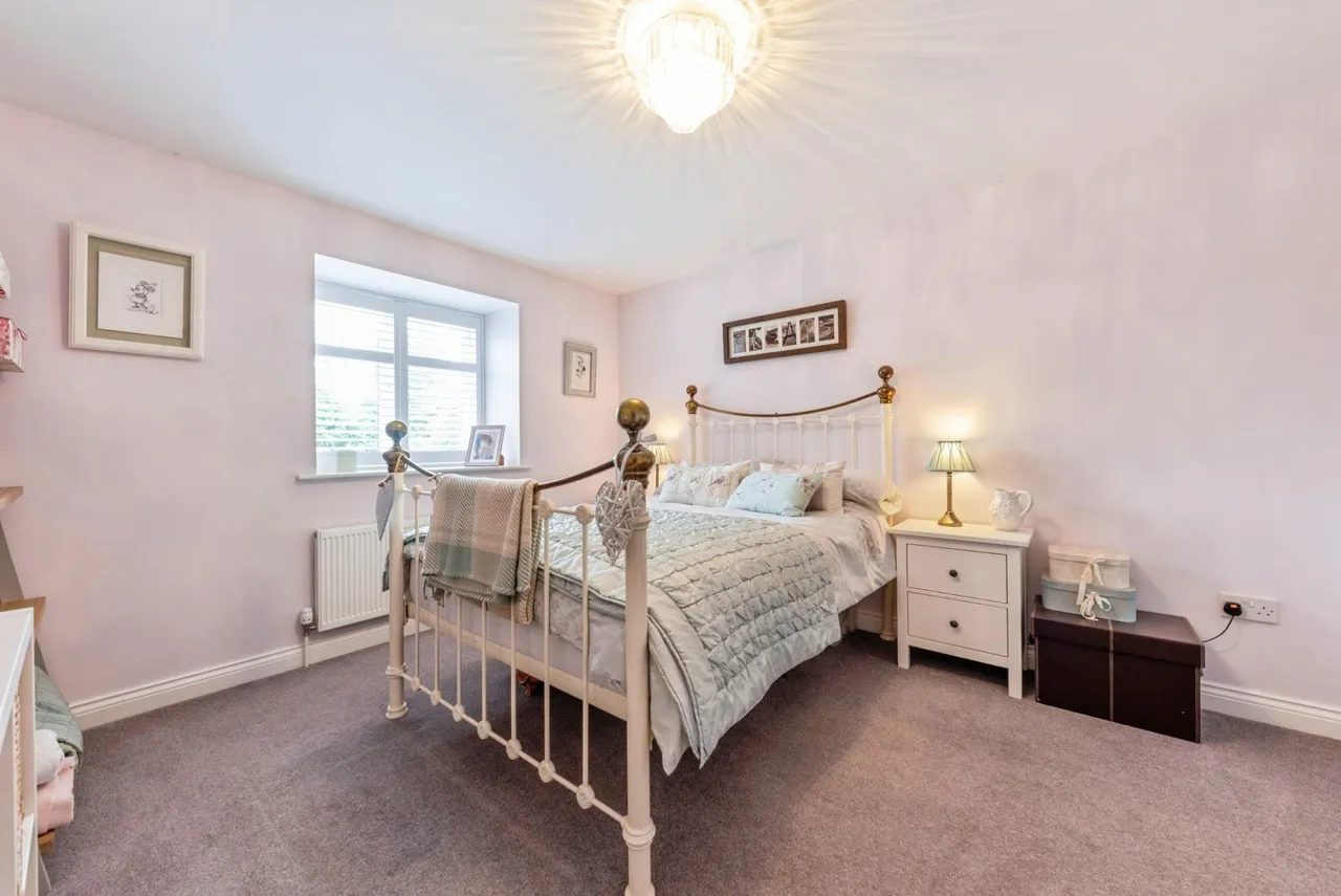 Beacon Hill Road, Newark, NG24, photo 14