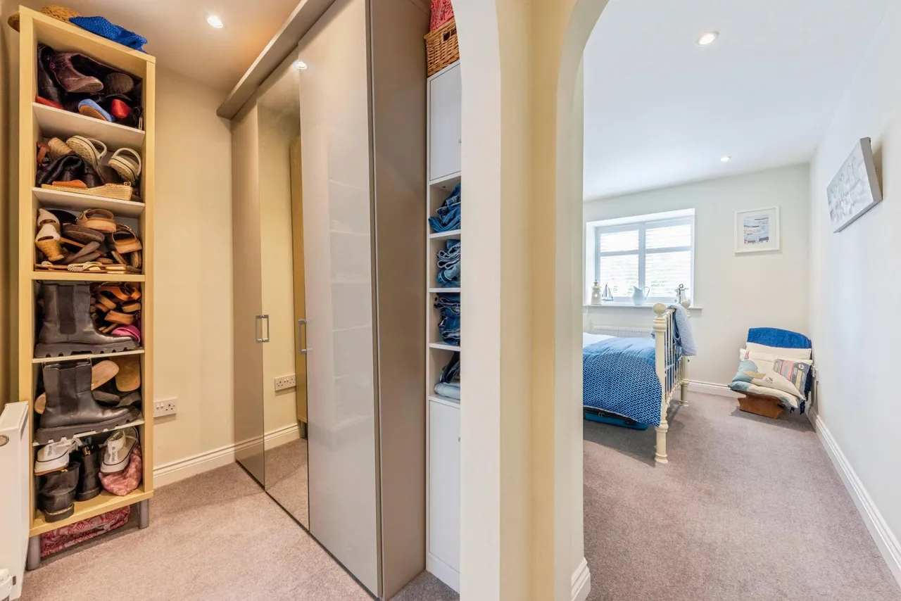 Beacon Hill Road, Newark, NG24, photo 18
