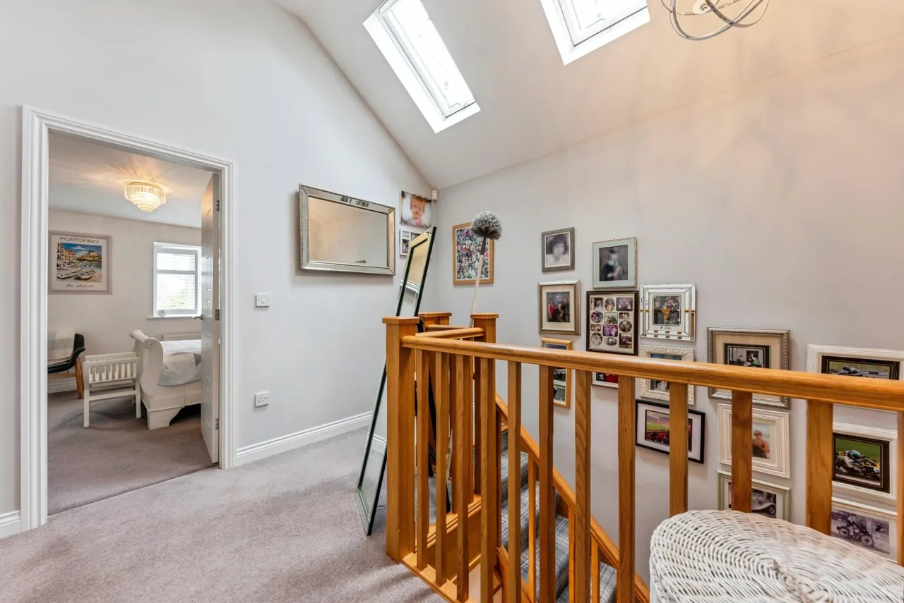 Beacon Hill Road, Newark, NG24, photo 11