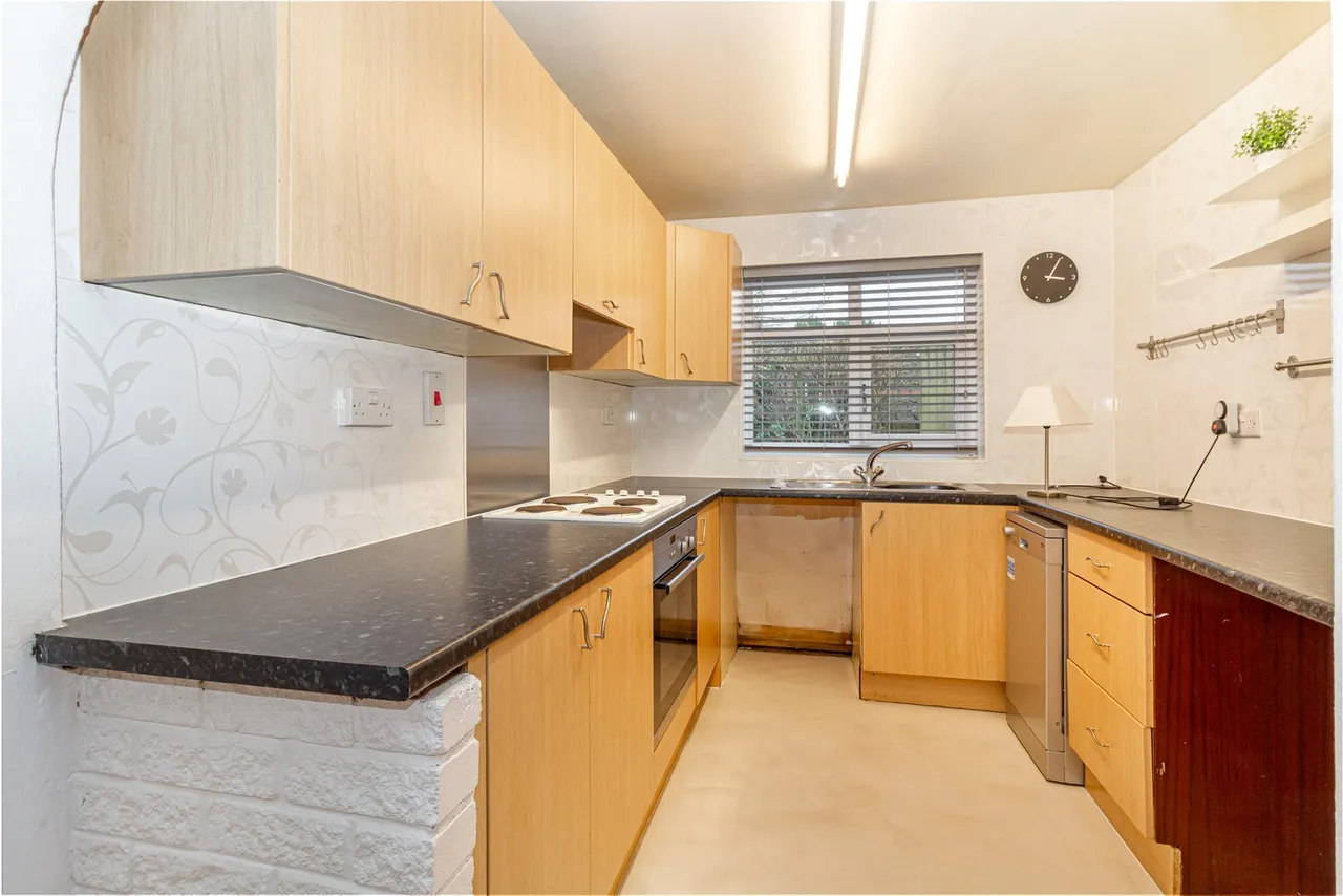Bute Close, Rubery, Rednal, Birmingham, B45 0NT, photo 3