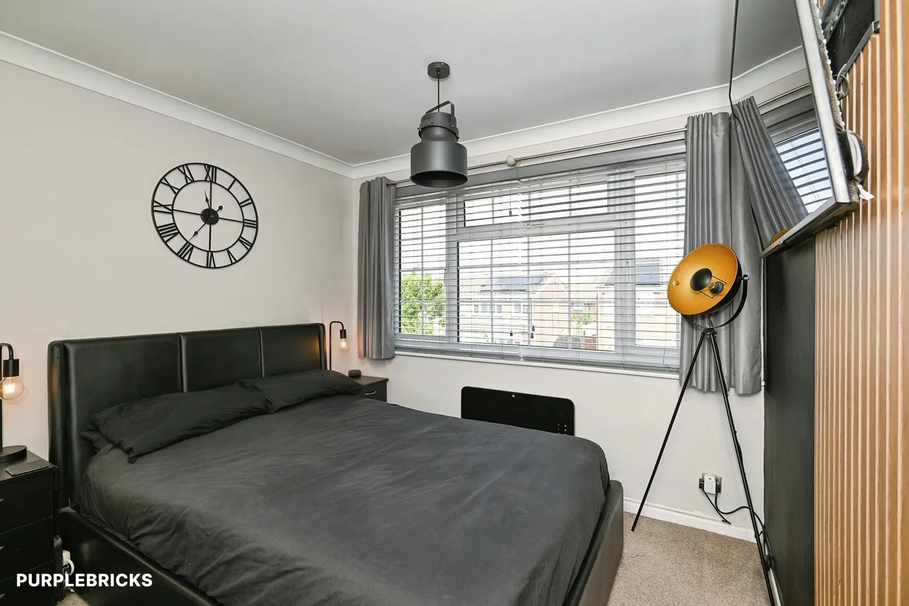 Pembroke Gardens, Gillingham, ME8, photo 10
