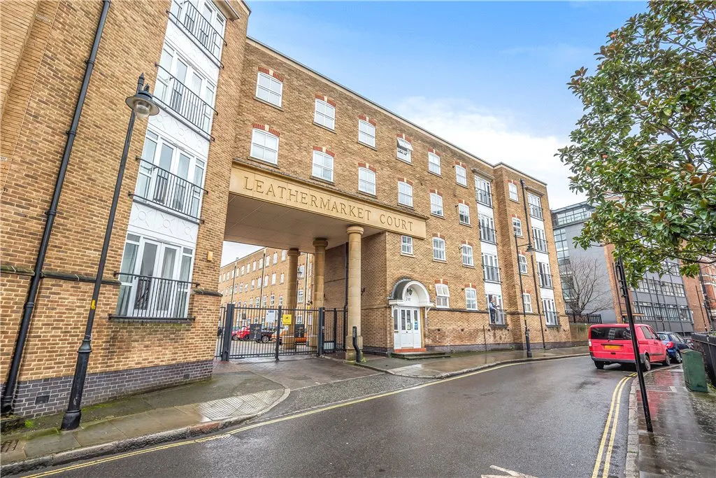 2 bed flat to rent, Leathermarket Street, London, SE1