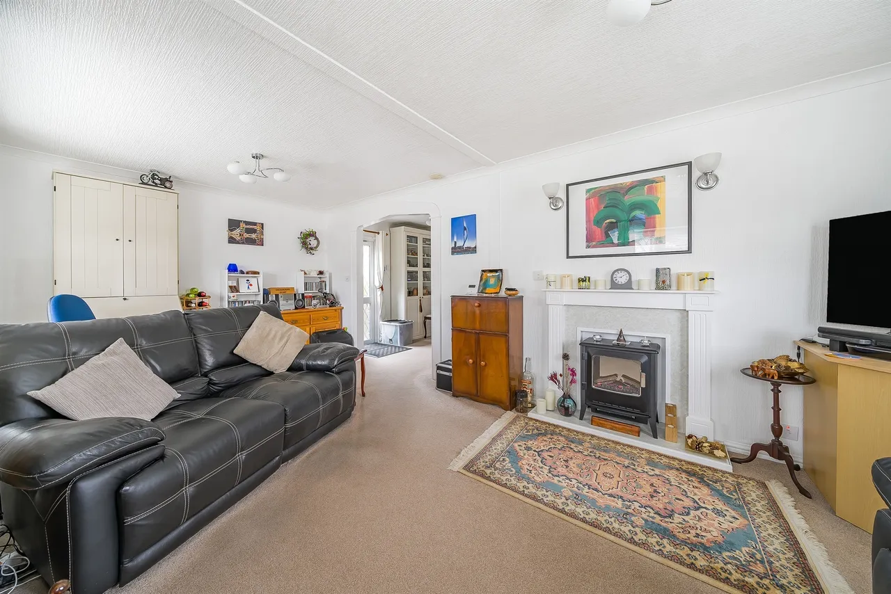 Beech Park, Wigginton, HP23, photo 4