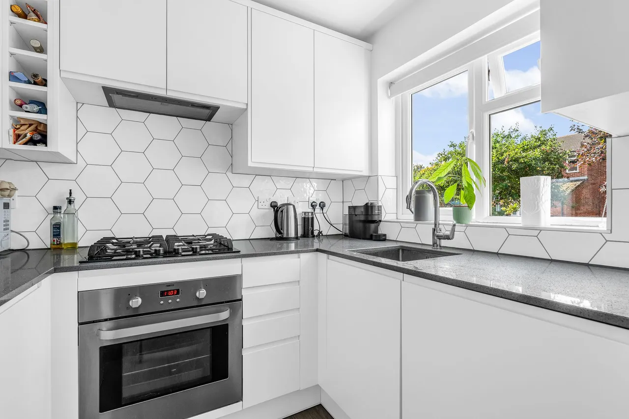 Wheatsheaf Drive, Ware, SG12 0XS, photo 9