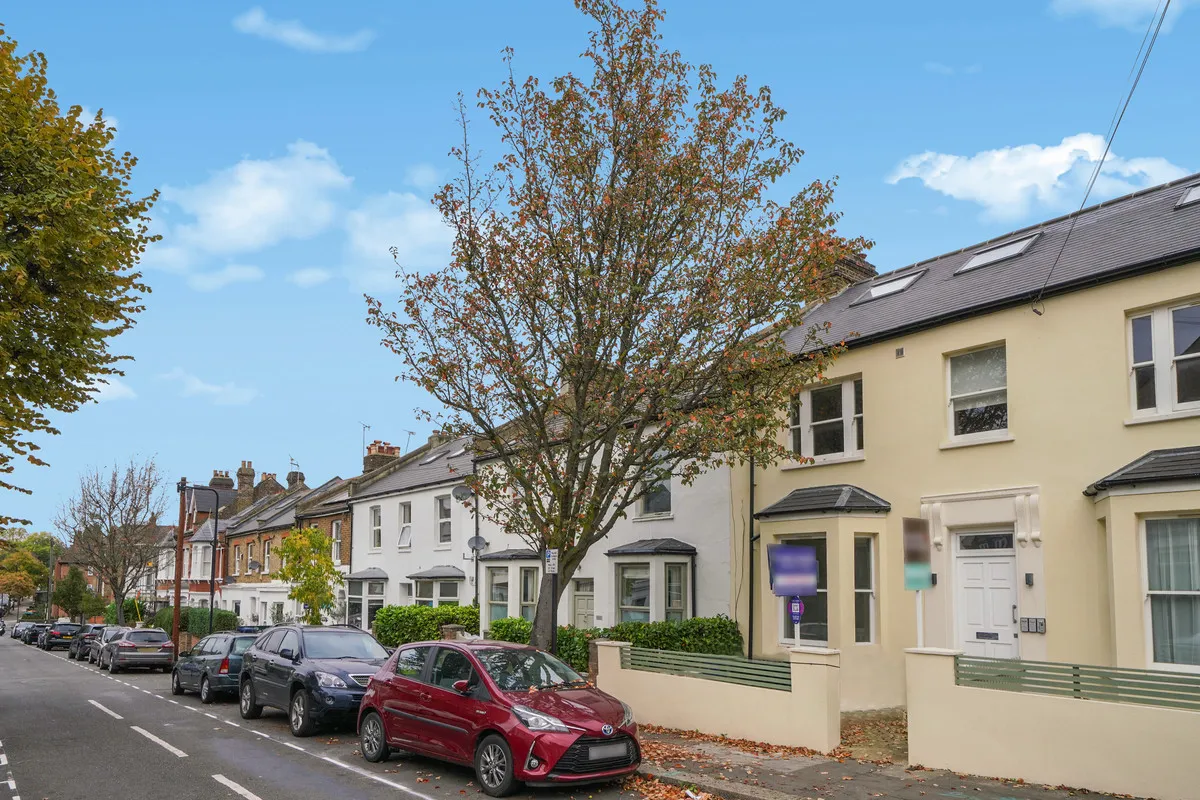 Acton, W3, photo 17