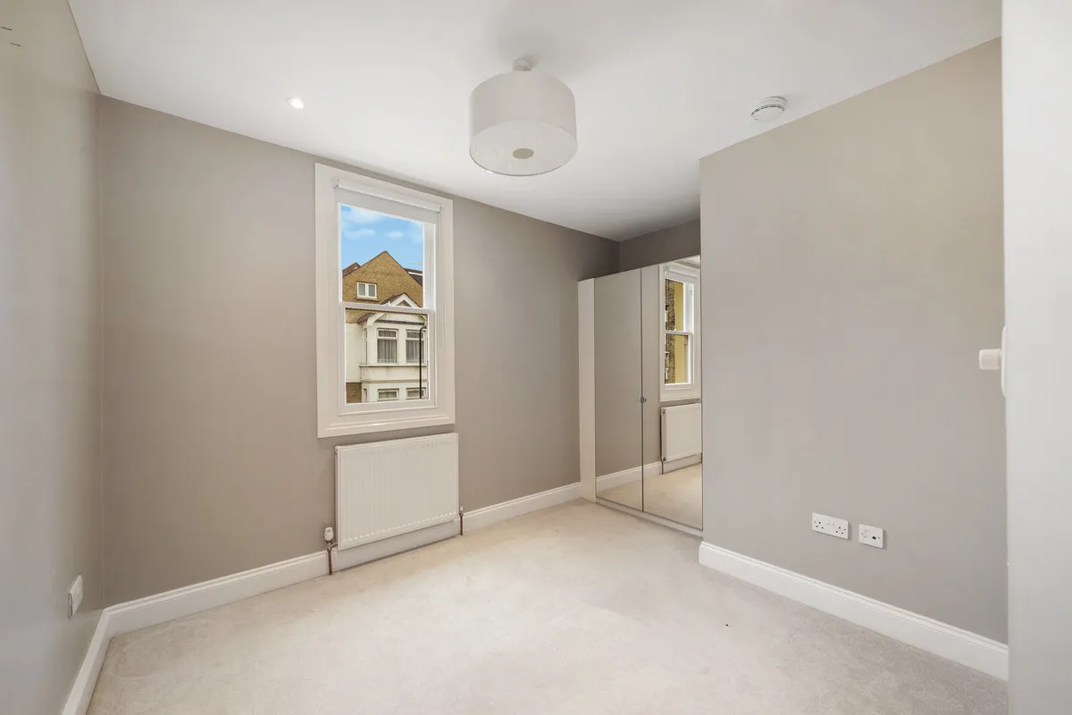 Acton, W3, photo 8