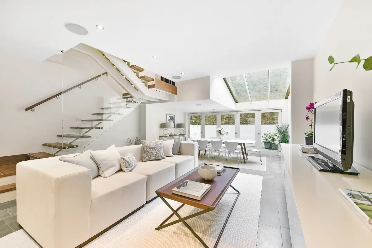4 bed house for sale — Abingdon Road, London, W8
