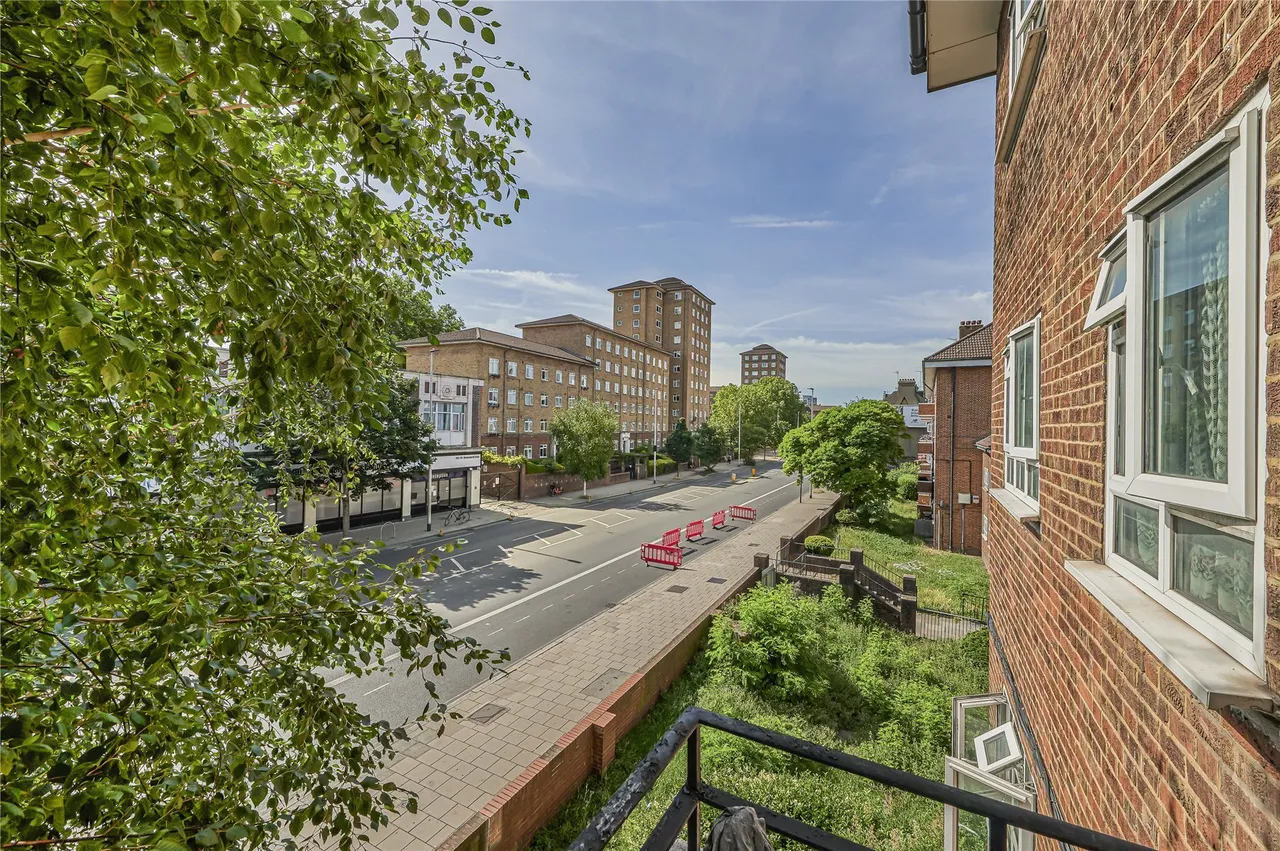 Fount Street, London, SW8, photo 4