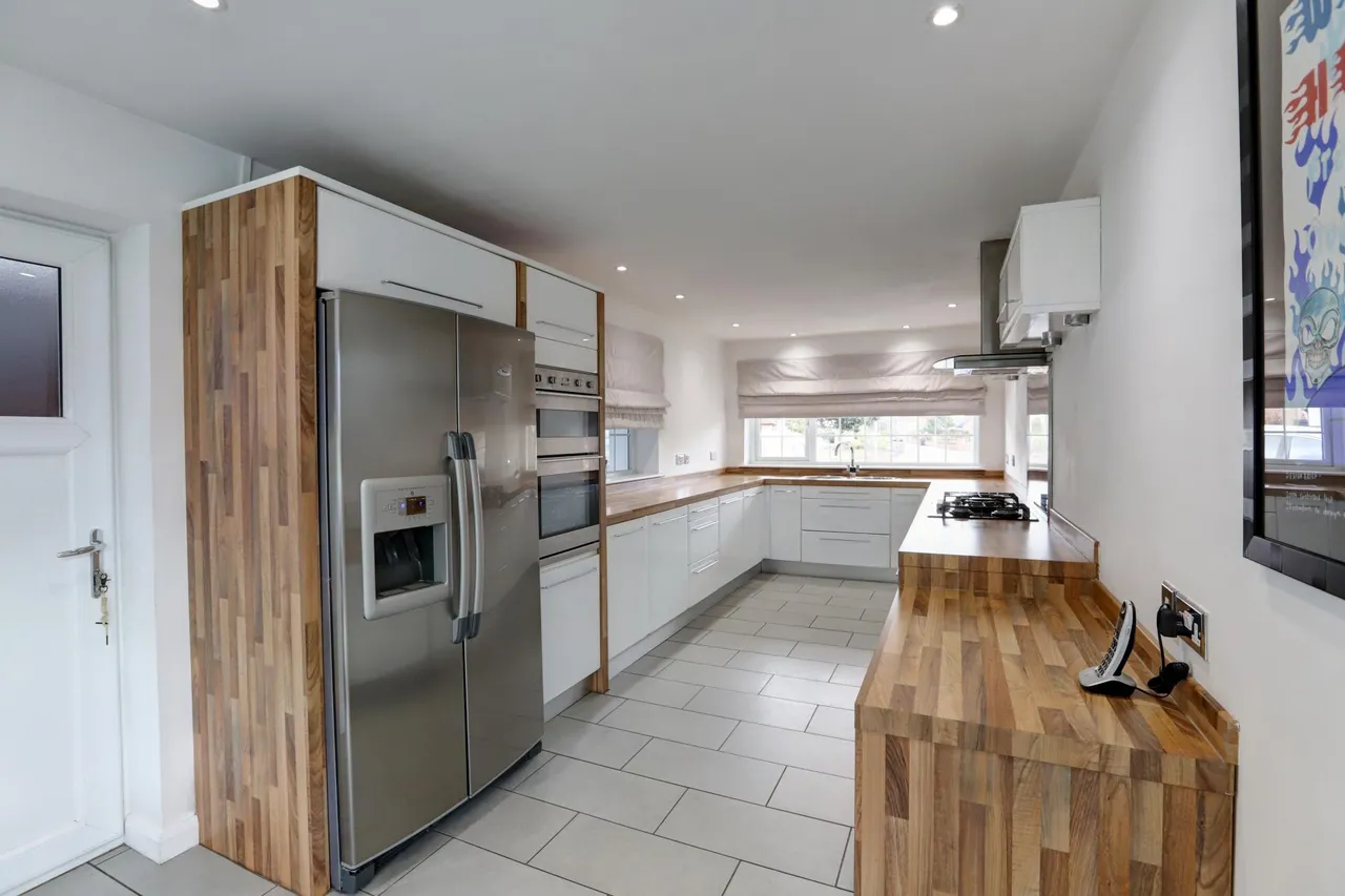 Lancaster Avenue, Lytham St. Annes, FY8, photo 2