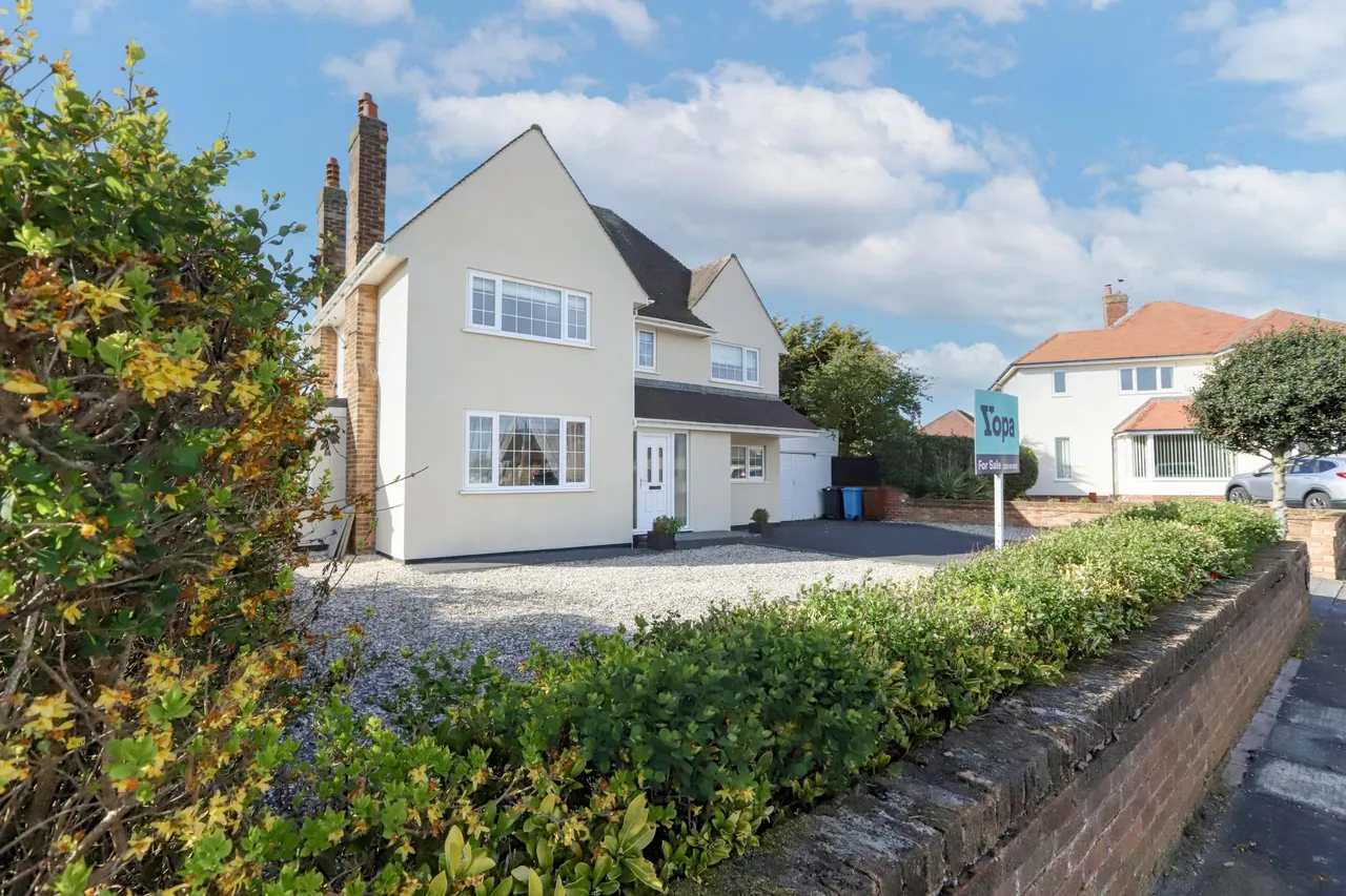 Lancaster Avenue, Lytham St. Annes, FY8, photo 36