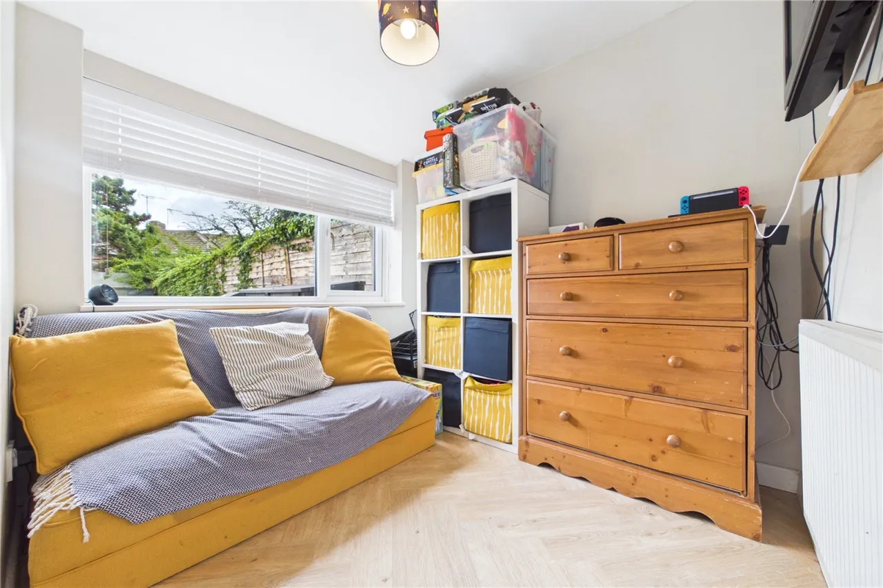 Cotswold Way, Tilehurst, RG31, photo 7