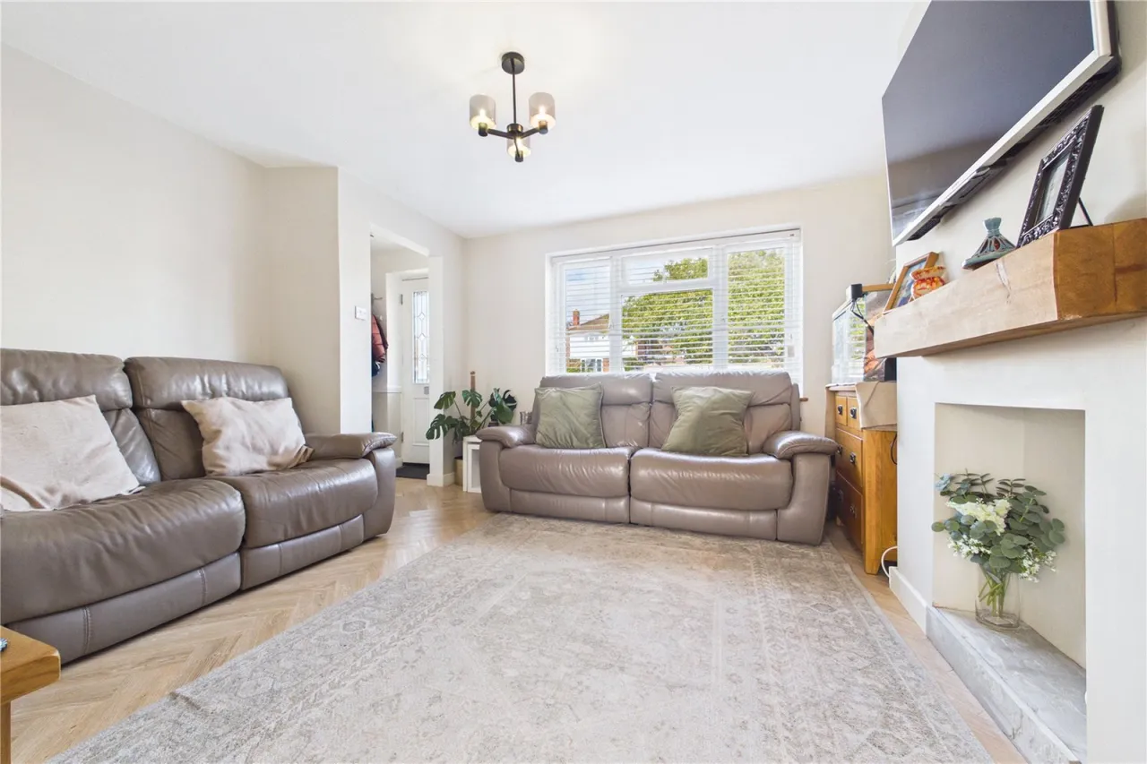Cotswold Way, Tilehurst, RG31, photo 6
