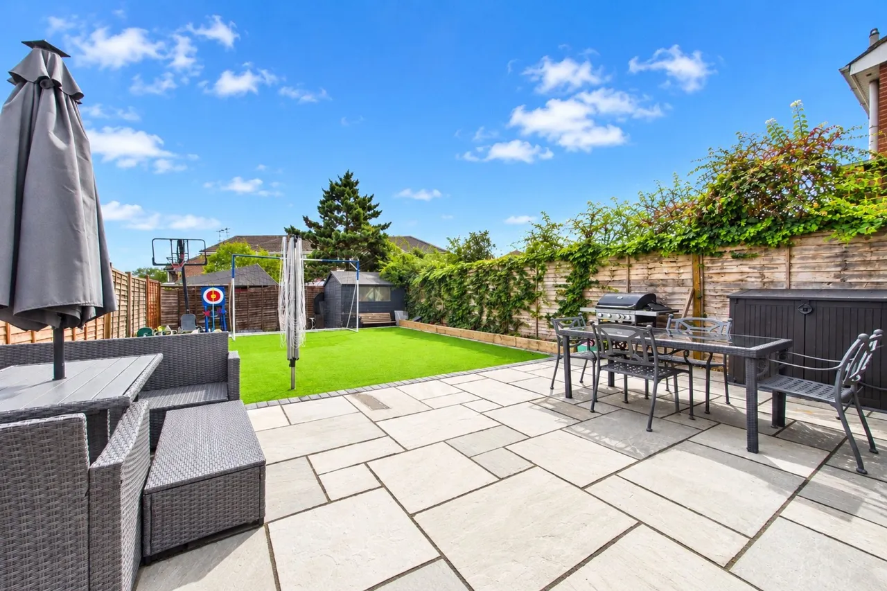 Cotswold Way, Tilehurst, RG31, photo 12