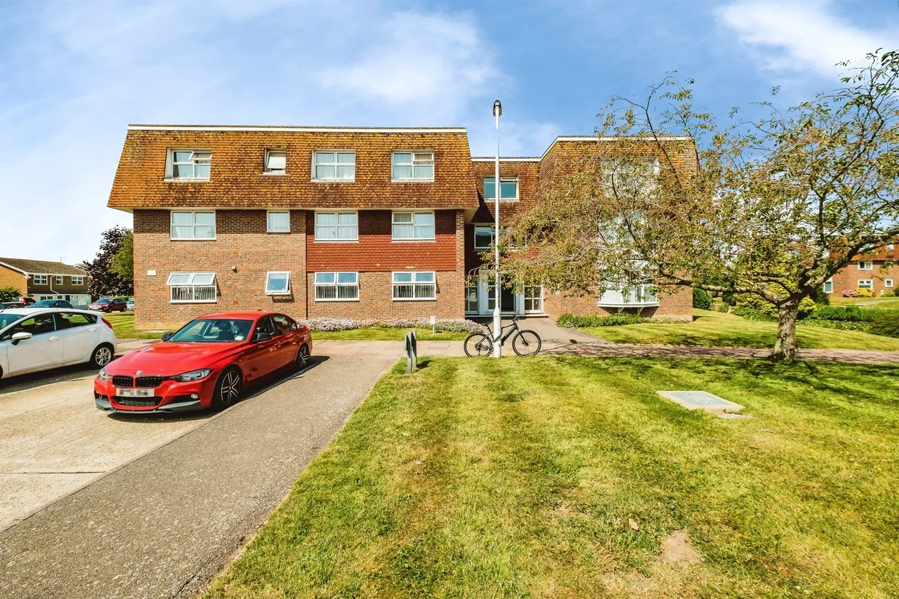 Westlake Gardens, Worthing, BN13, photo 14