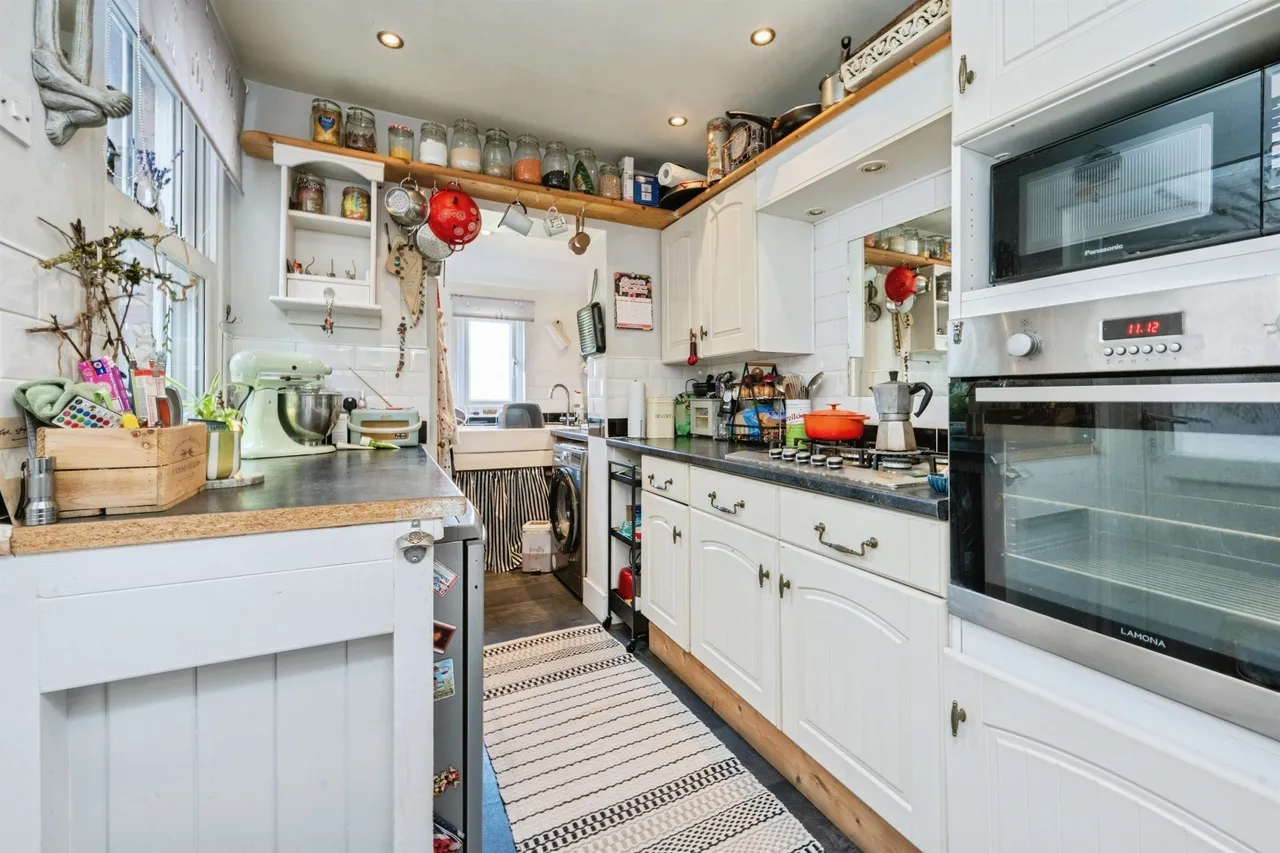 Aylesbury Road, Wendover, HP22, photo 7