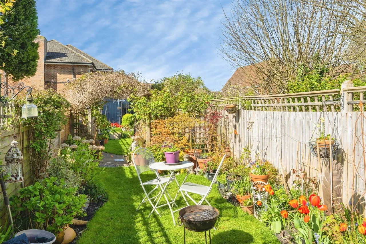 Aylesbury Road, Wendover, HP22, photo 19