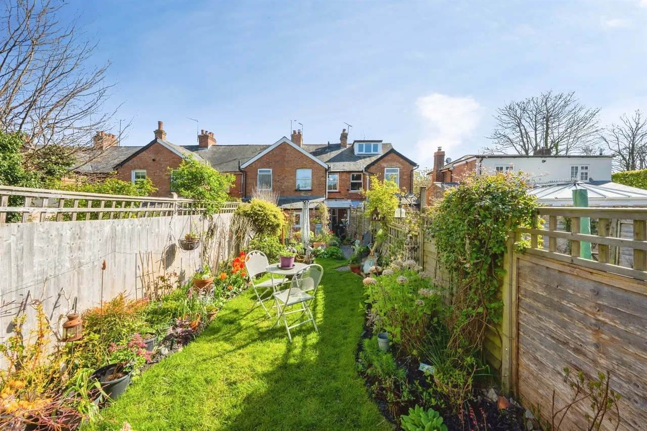 Aylesbury Road, Wendover, HP22, photo 17