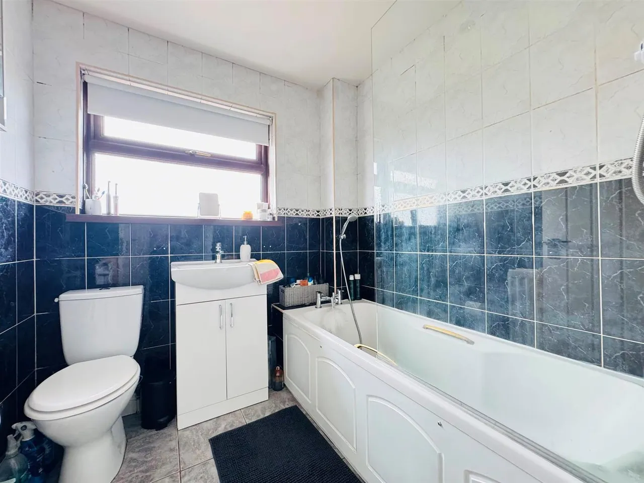 Ballyhenry Avenue, Glengormley, BT36, photo 15