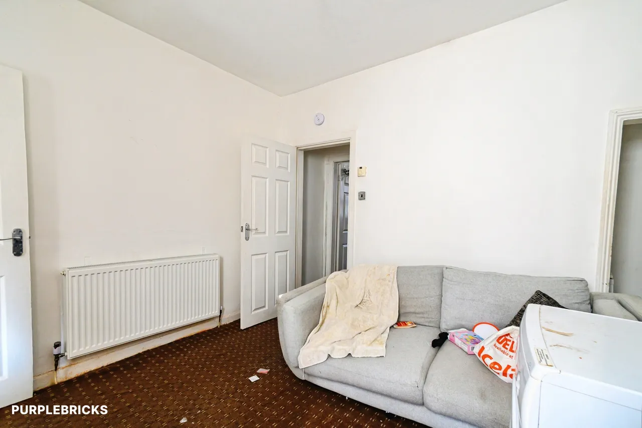 Heights Lane, Rochdale, OL12, photo 6