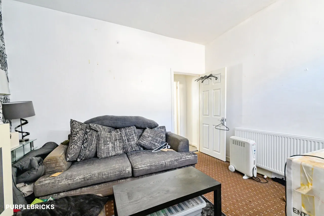 Heights Lane, Rochdale, OL12, photo 5