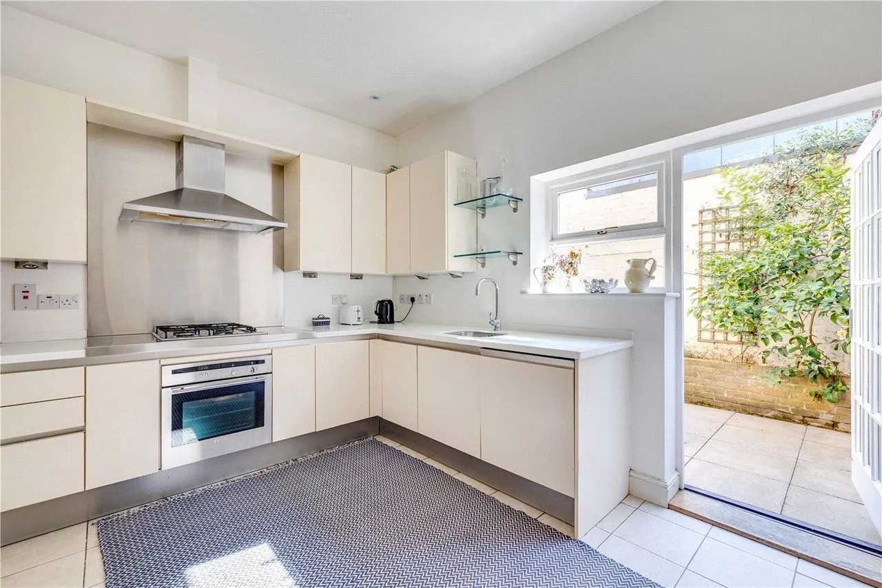 3 bed house for sale, Aspenlea Road, London, W6