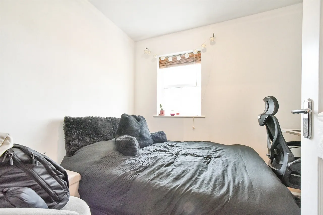 Grouse Road, Calne, SN11, photo 10
