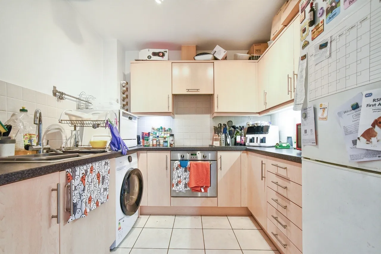 Grouse Road, Calne, SN11, photo 6