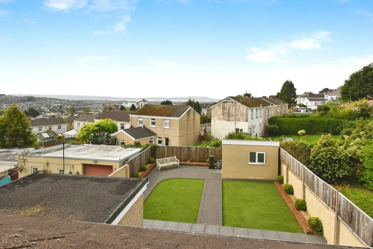 Waun Road, Llanelli, SA15, photo 16