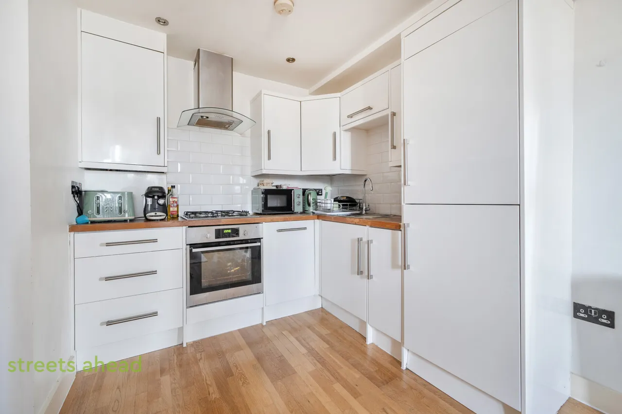 Woodside Green, London, SE25, photo 4