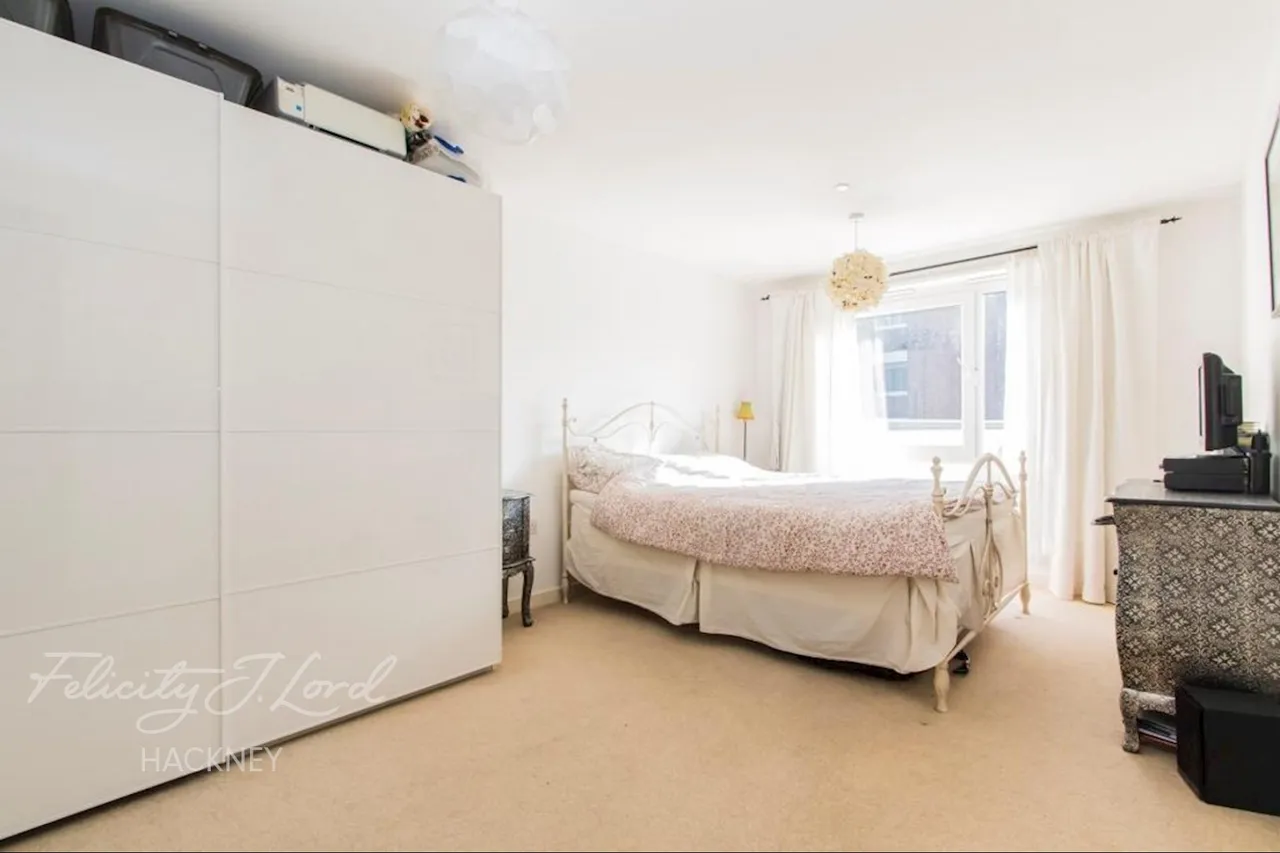 Dunn Street, E8, photo 4