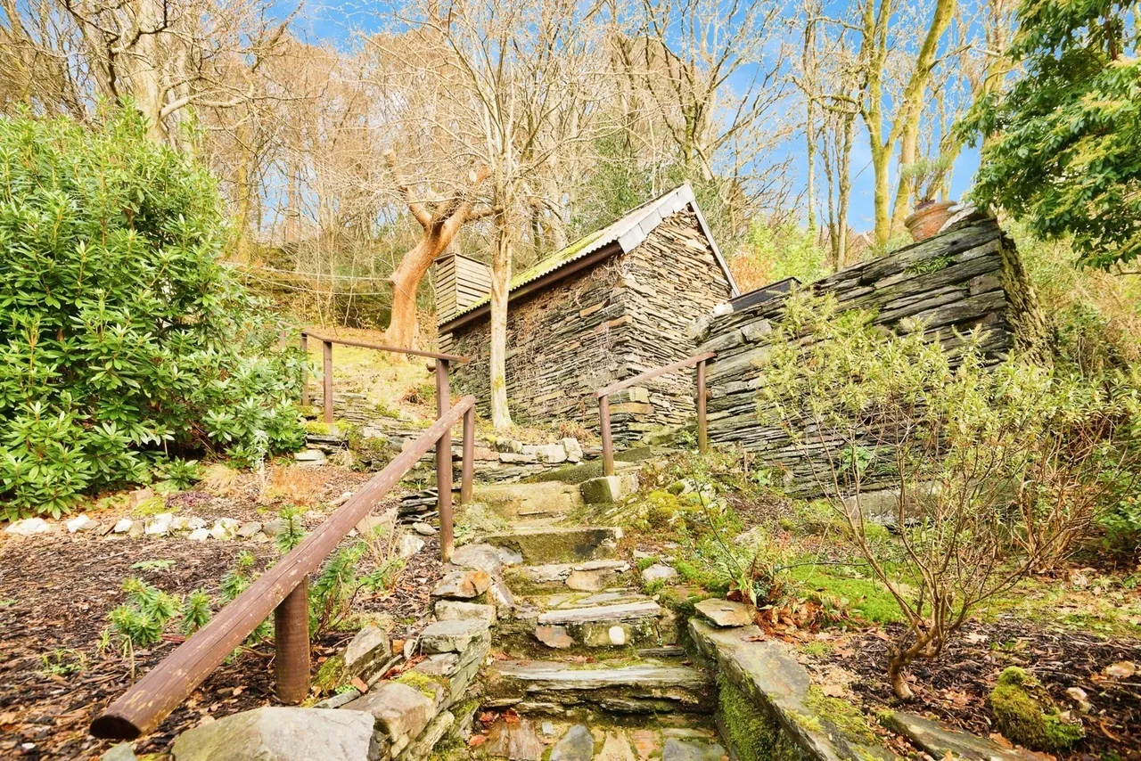 Maentwrog, Blaenau Ffestiniog, LL41, photo 13